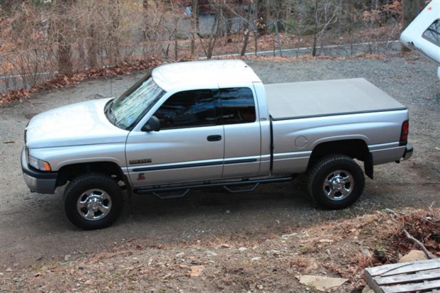 2001 dodge ram 2500 nerf bars