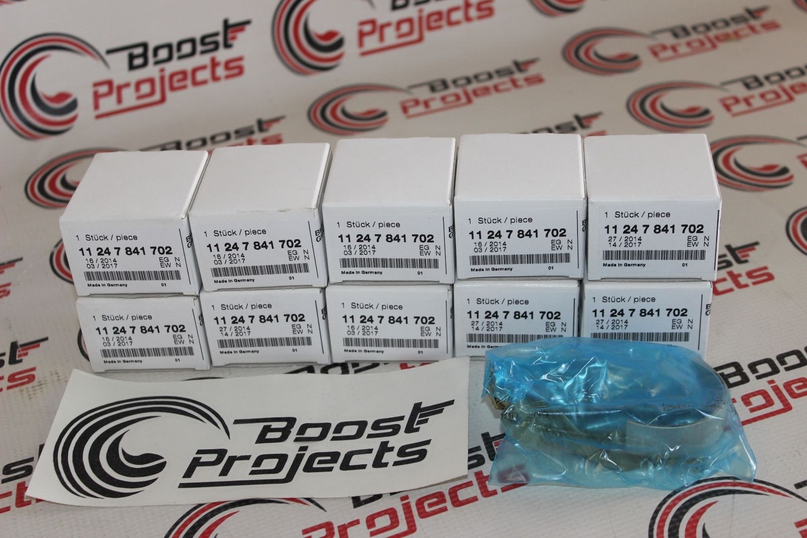 NEW BMW E90 E92 E60 E63 M3 M5 M6 Rod Bearing Red Genuine 11247841702