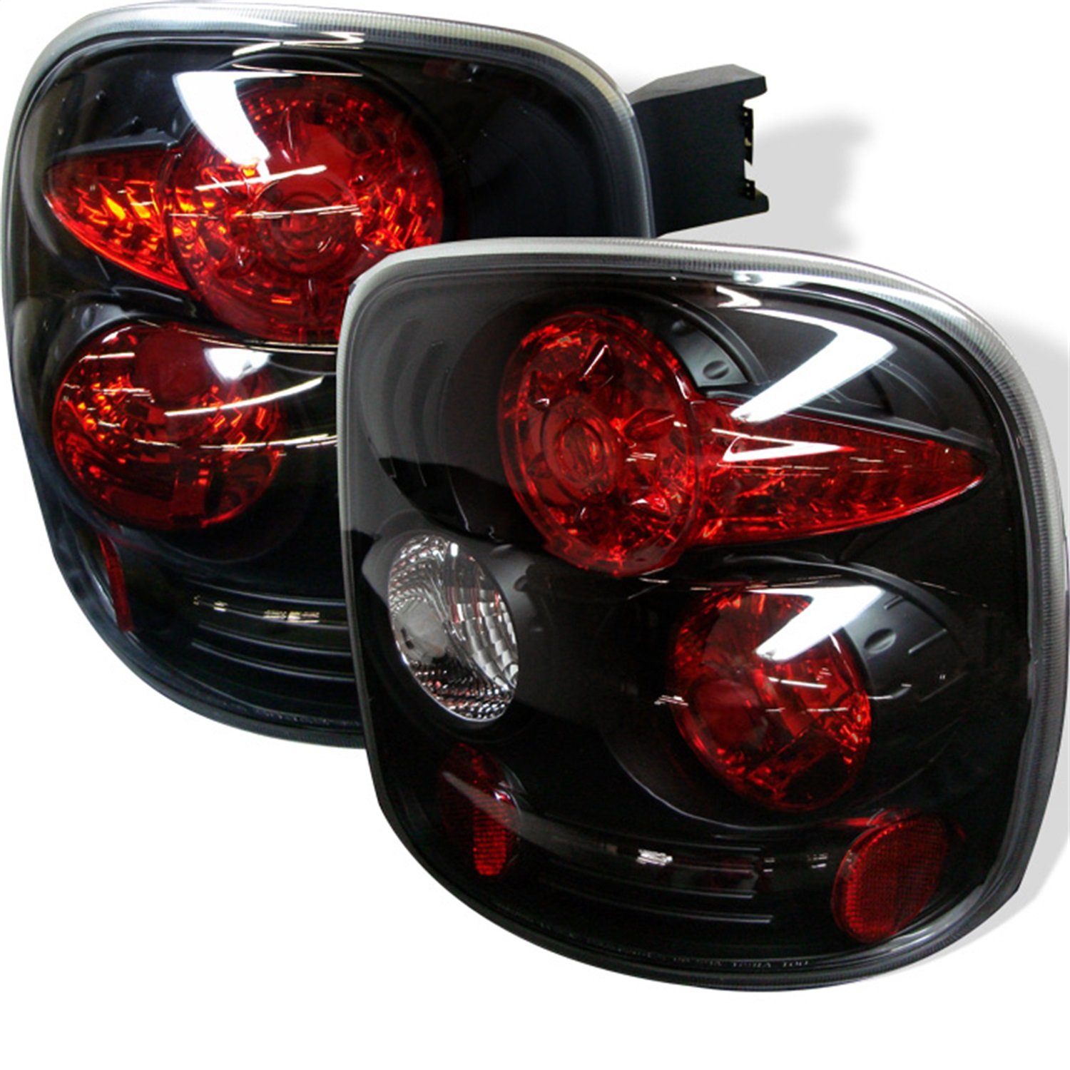 Spyder Auto Euro Tail Lights For 1999-2004 Chevy Silverado Stepside